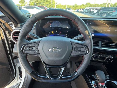New 2026 Chevrolet Trax RS w/ Driver Confidence Package FWD image 20