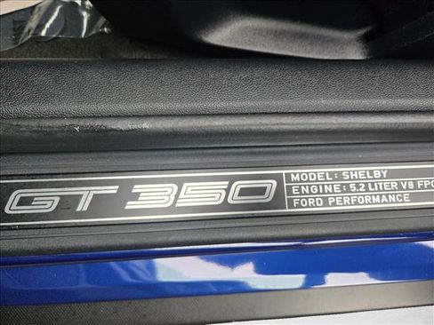 Used 2016 Ford Mustang Shelby GT350 w/ Track Package image 26