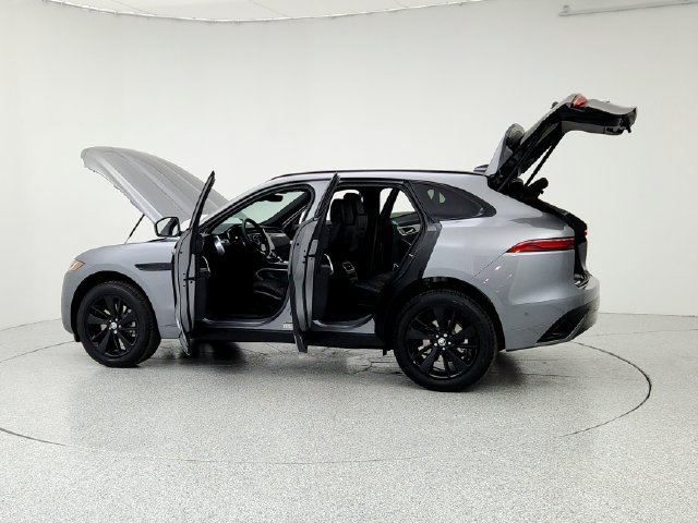 Certified 2026 Jaguar F-PACE R-Dynamic S AWD/4WD image 12