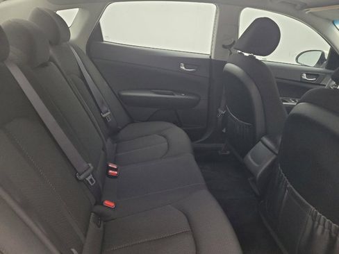 Used 2018 Kia Optima LX image 19