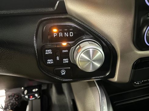 Used 2020 RAM 1500 Laramie image 18