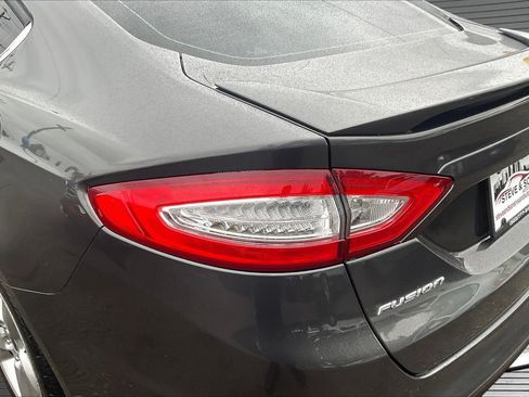 Used 2015 Ford Fusion SE w/ Equipment Group 201A AWD/4WD image 22
