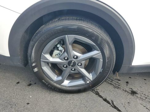 Used 2025 Kia K4 LXS image 5