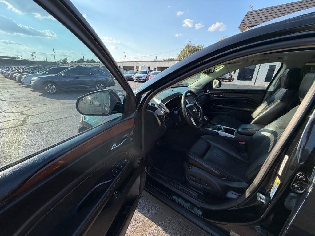 Used 2013 Cadillac SRX Premium FWD image 27