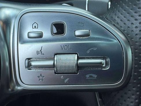 Used 2020 Mercedes-Benz C 300 Sedan image 28
