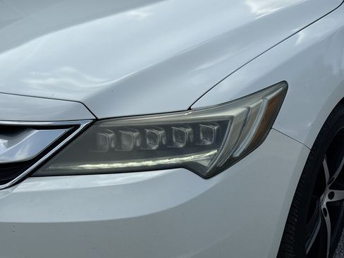 Used 2016 Acura ILX FWD image 9