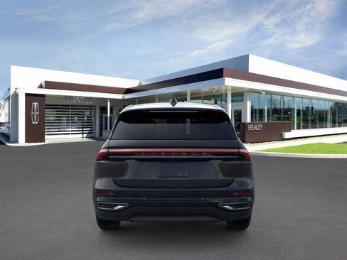 New 2026 Lincoln Nautilus Premier image 34