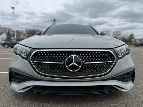 Used 2024 Mercedes-Benz E 450 4MATIC Sedan image 2