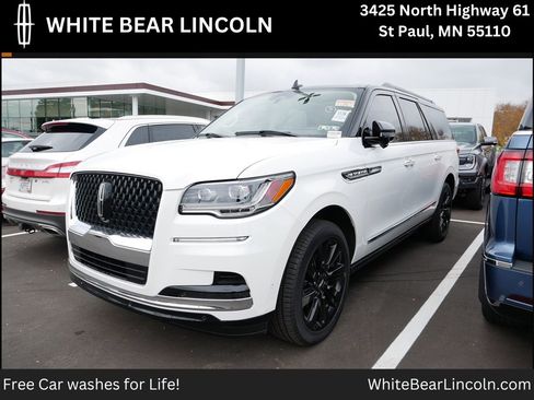 Used 2024 Lincoln Navigator L Black Label image 1