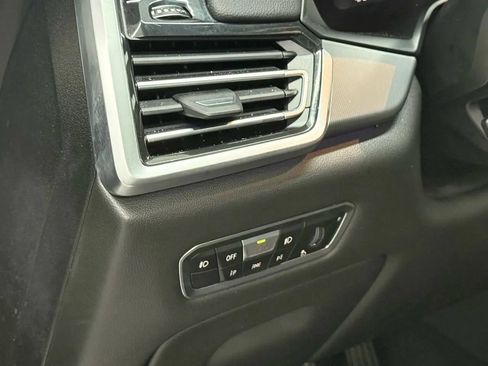 Used 2019 BMW X5 xDrive40i w/ Premium Package 2 AWD/4WD image 35