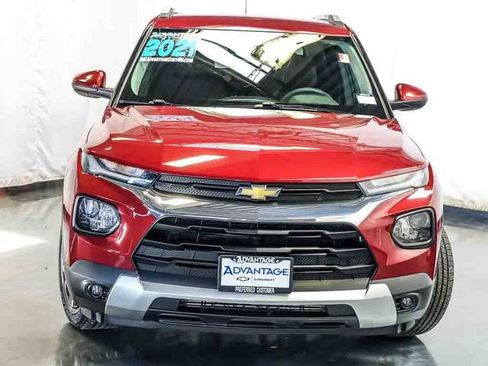 Certified 2021 Chevrolet TrailBlazer LT w/ Convenience Package FWD image 7