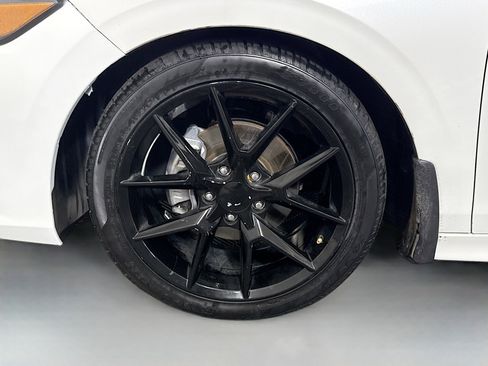 Used 2023 Honda Civic Sport image 38