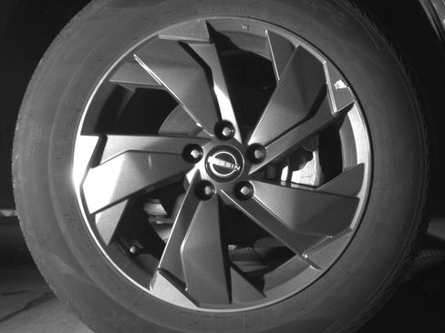 Used 2025 Nissan Rogue SV image 13