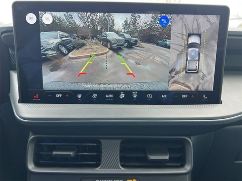 New 2026 Ford Maverick Lariat w/ Black Appearance Package image 3