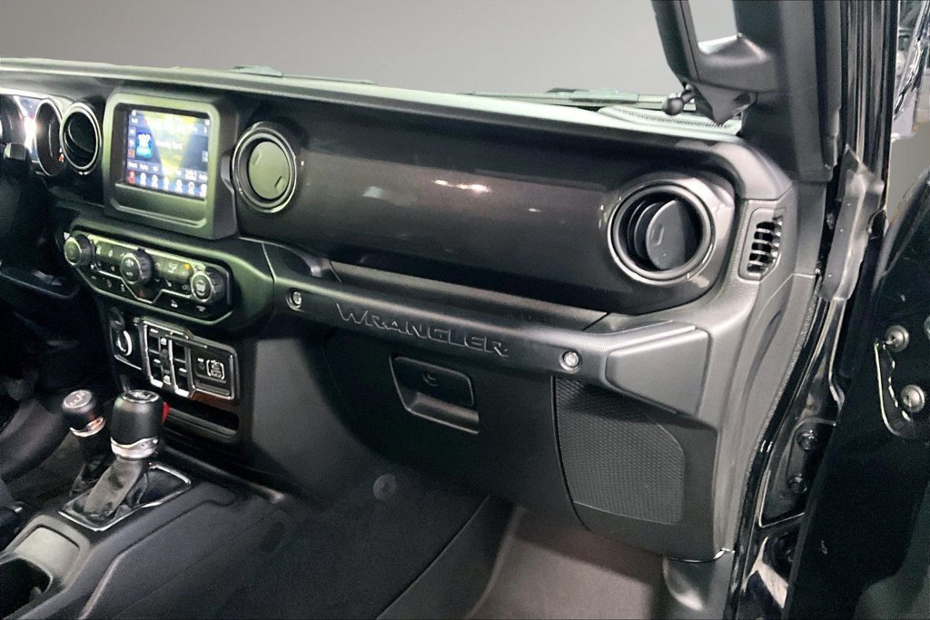 Used 2022 Jeep Wrangler Unlimited Sport AWD/4WD image 25