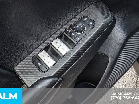 Used 2023 Mitsubishi Outlander SE image 55