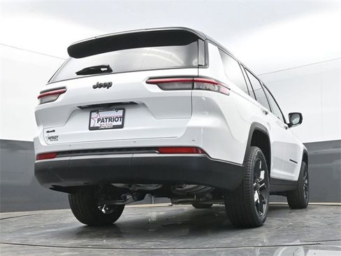 New 2025 Jeep Grand Cherokee L Limited image 45