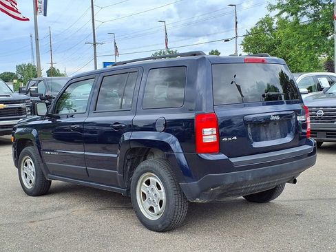 Used 2017 Jeep Patriot Sport w/ Power Value Group AWD/4WD image 6