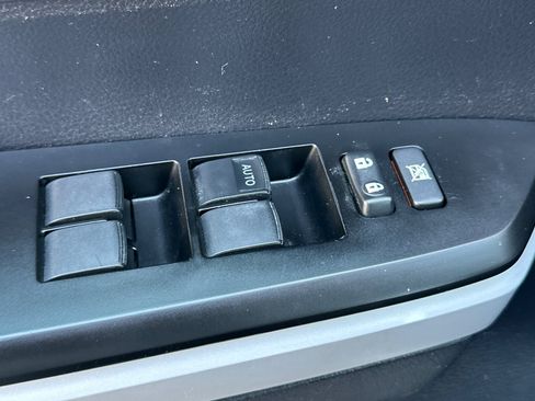 Used 2019 Toyota Tundra SR5 w/ TRD Off Road Package AWD/4WD image 11
