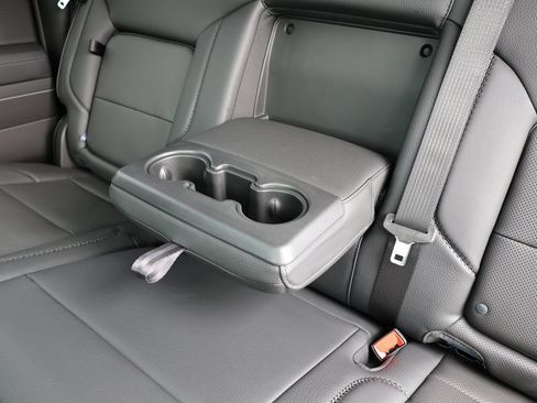 New 2025 GMC Sierra 2500 Denali w/ Denali Reserve Package image 30