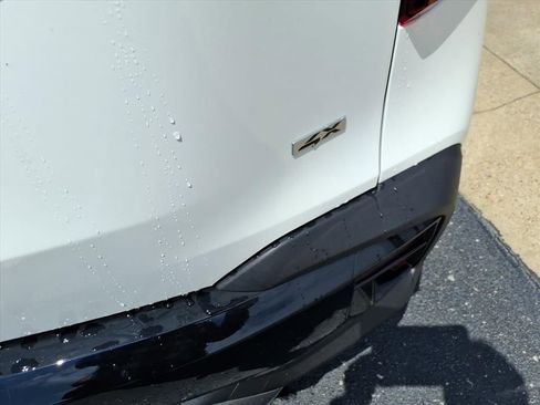 New 2026 Kia Seltos S AWD/4WD image 7