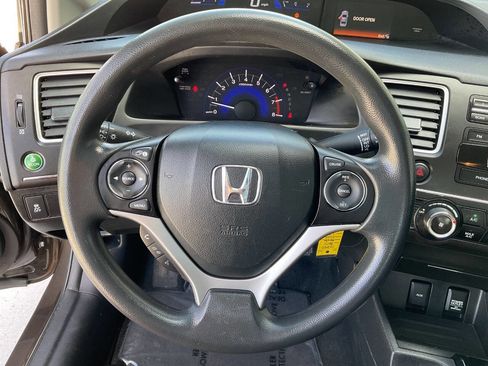 Used 2014 Honda Civic LX image 17
