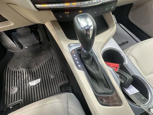 Used 2025 Cadillac CT4 Premium Luxury image 22