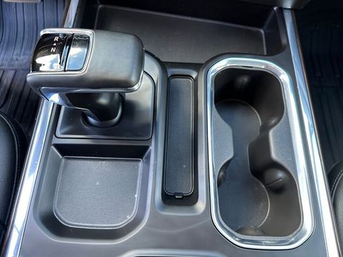 Used 2023 GMC Sierra 1500 SLT w/ SLT Premium Plus Package image 36