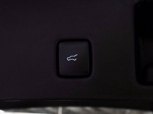 Used 2025 Ford Escape Platinum image 16