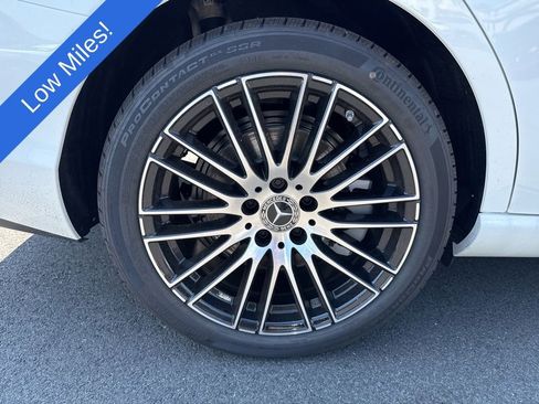 Certified 2025 Mercedes-Benz C 300 4MATIC Sedan image 9