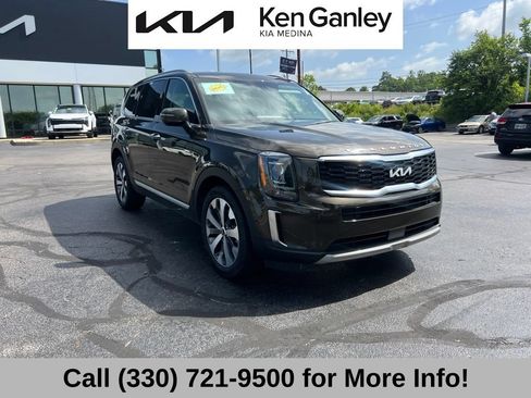 Certified 2022 Kia Telluride S AWD/4WD image 6