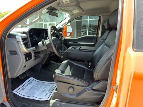 Used 2024 Ford F350 XL w/ 360-Degree Camera Package AWD/4WD image 12