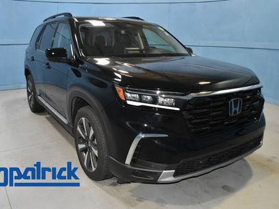 Used 2025 Honda Pilot Elite