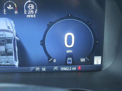 Used 2024 Ford F150 Lariat w/ Equipment Group 502A High image 20