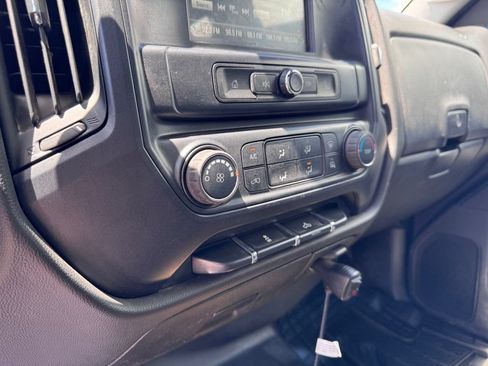 Used 2018 Chevrolet Silverado 3500 W/T w/ WT Convenience Package AWD/4WD image 18
