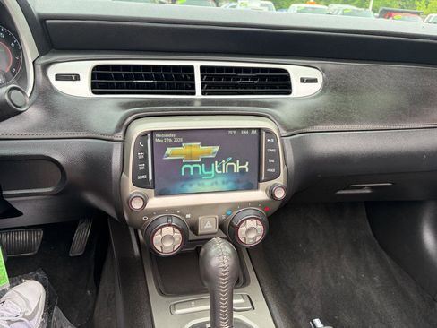 Used 2015 Chevrolet Camaro LT RWD image 25
