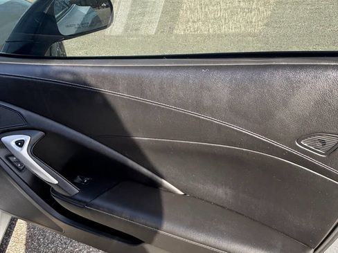 Used 2017 Chevrolet Corvette Stingray Coupe w/ 1LT image 12