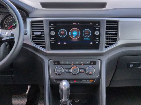 Used 2019 Volkswagen Atlas SE FWD image 18