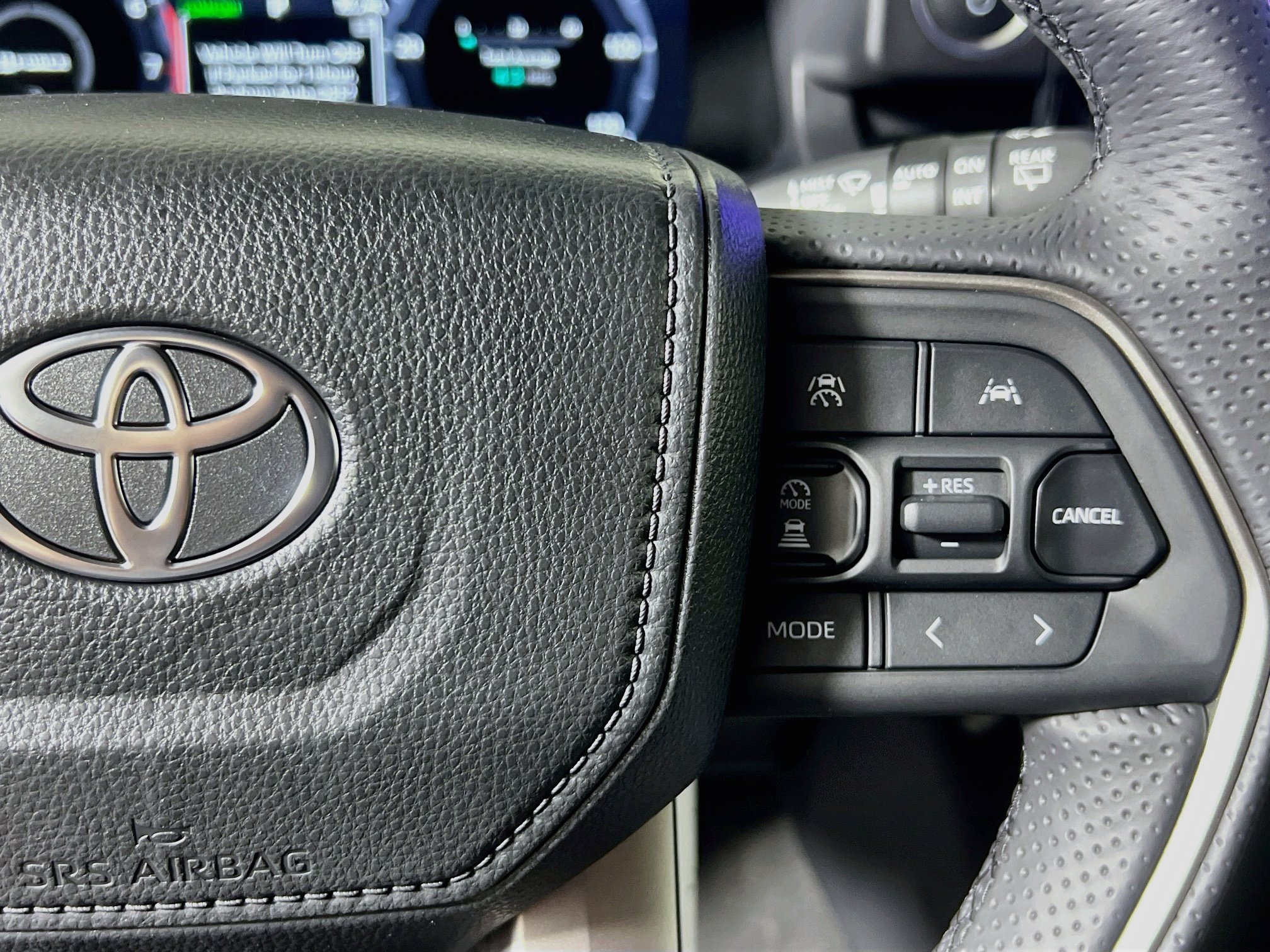 New 2026 Toyota 4Runner Platinum AWD/4WD image 19