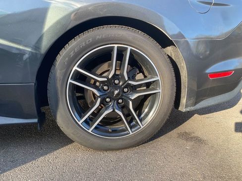 Used 2020 Ford Mustang GT Premium image 29