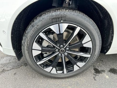New 2026 Volvo XC60 T8 Plus w/ Protection Package Premier image 8