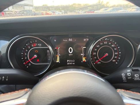 Used 2022 Jeep Wrangler Unlimited Rubicon w/ Xtreme Recon 35" Tire Package image 9