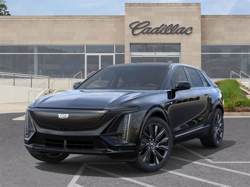 New 2026 Cadillac Lyriq Signature Sport image 6