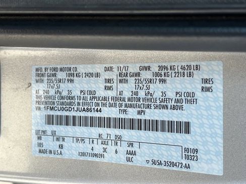 Used 2018 Ford Escape SE image 24