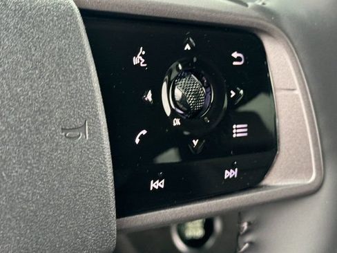 Certified 2025 Nissan Murano SV AWD/4WD image 19