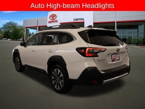 Used 2023 Subaru Outback Limited AWD/4WD image 5
