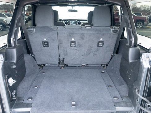 Used 2021 Jeep Wrangler Unlimited Sport image 34