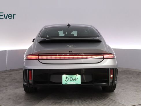 Used 2024 Hyundai Ioniq 6 Limited RWD image 15