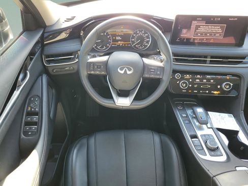 Certified 2025 INFINITI QX60 Pure image 10