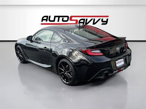Used 2025 Toyota GR86 Premium image 5